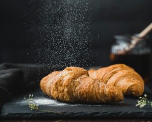 Croissant de mantequilla